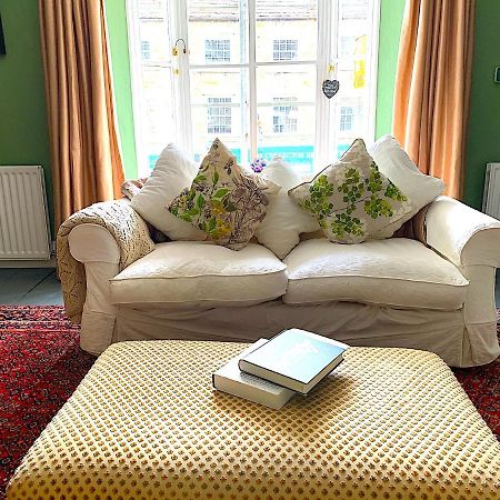 Spacious Georgian Apartment, Central Barnard Castle. Kültér fotó