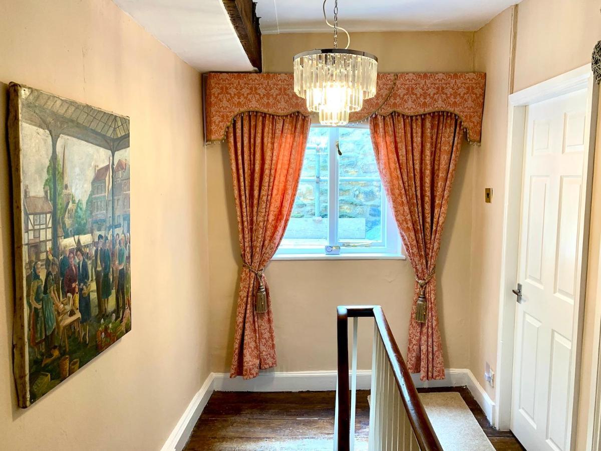 Spacious Georgian Apartment, Central Barnard Castle. Kültér fotó
